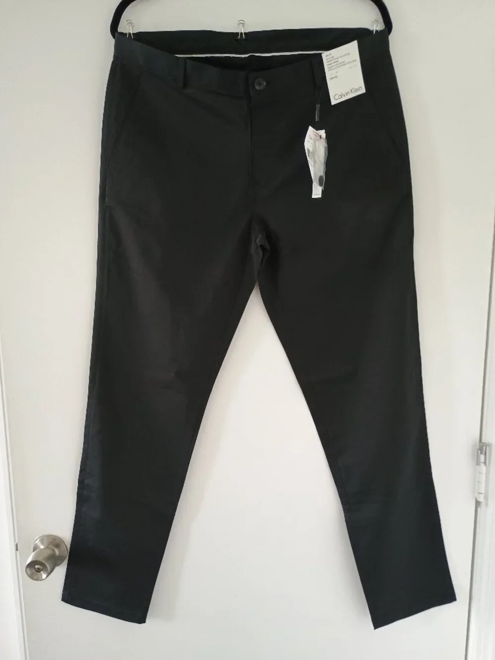 NWT Calvin Klein Men’s Signature Slim Fit 33W 32 L